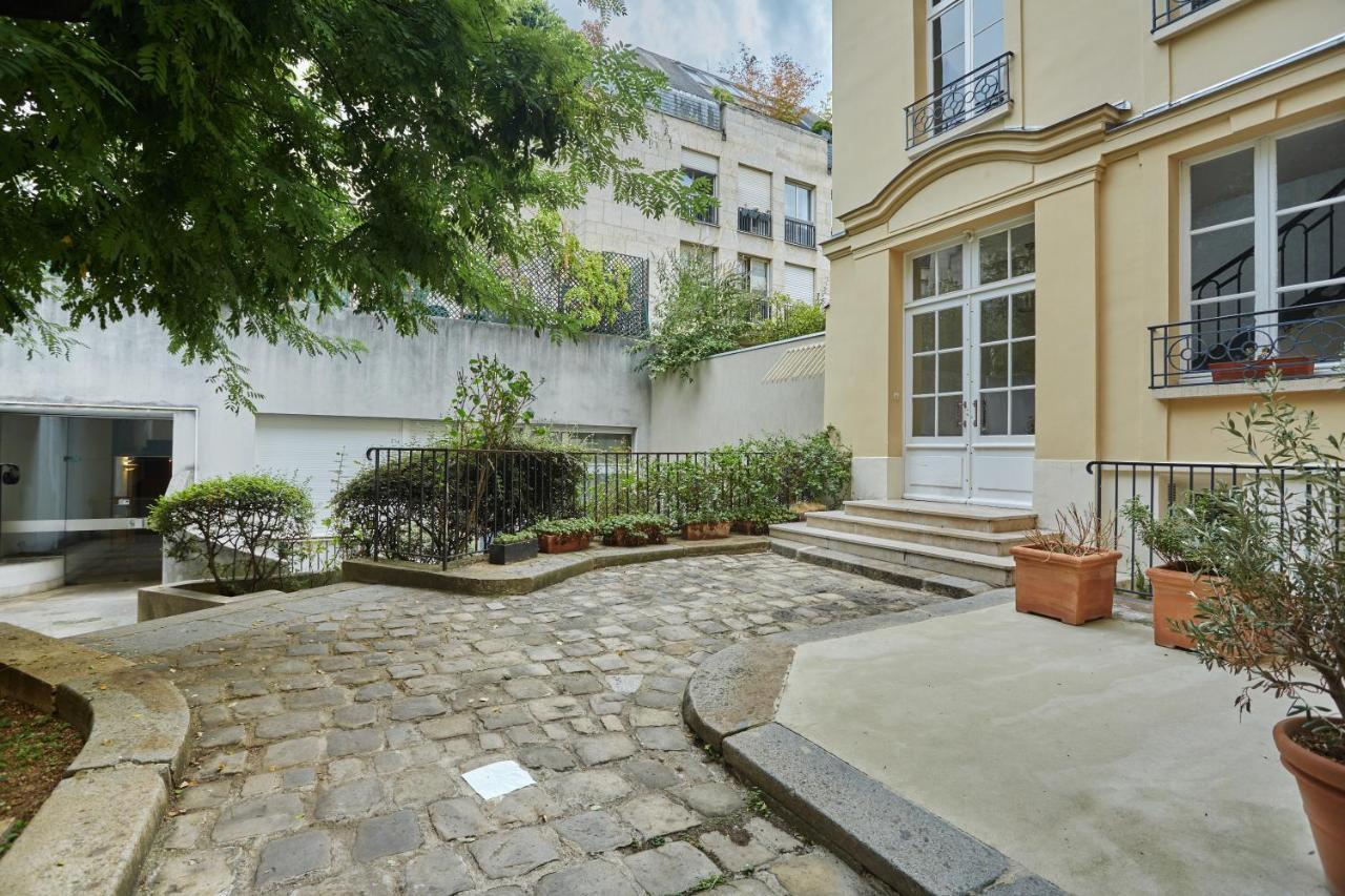 Residence Le Marais By Studio Prestige Paris Exterior foto